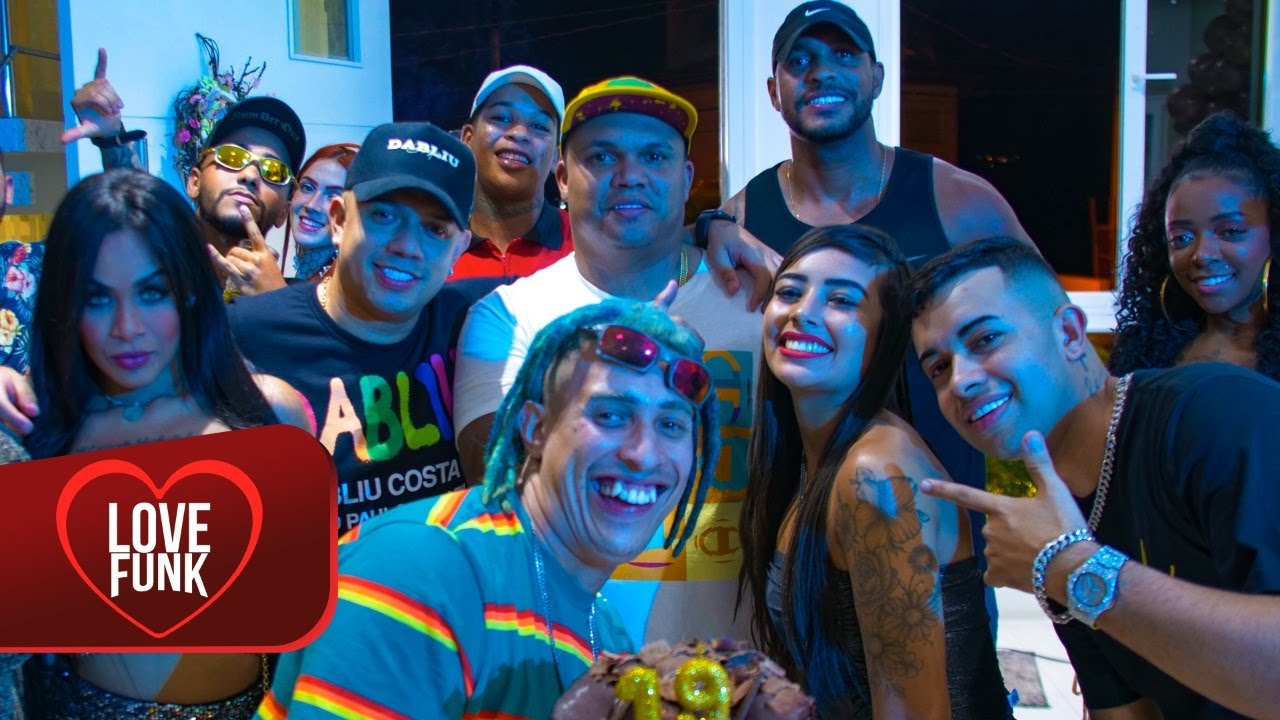 PARABÉNS GAROTA HOJE É SEU ANIVERSÁRIO – MC Delux, DJ Duarte e DJ Cleitinho (Love Funk) Funk Tiktok