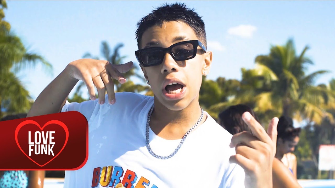 ACHO QUE ESTOU APAIXONADO – MC Tato (Love Funk) AK Beats