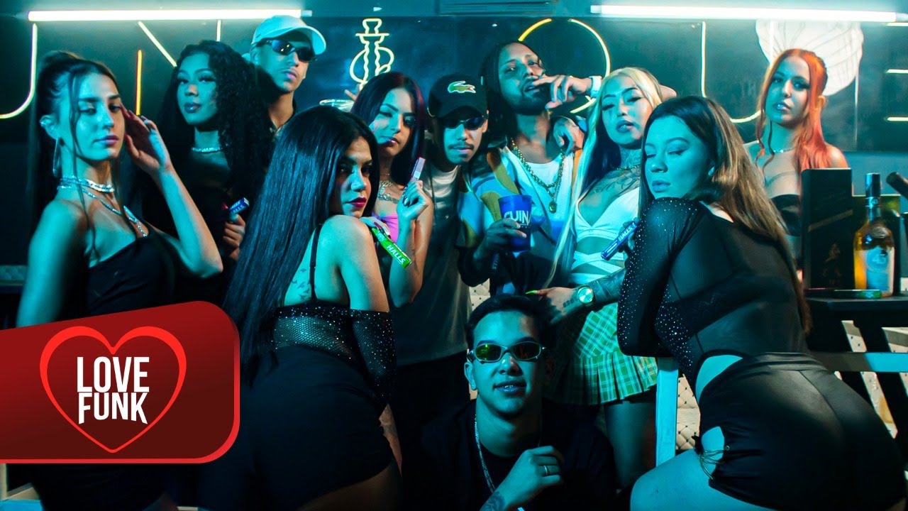 ELA ME MAM0U COM A BALA HALLS – MC Koruja, MC Vini do KX e Vitu Único (Love Funk) DJ Pablo RB